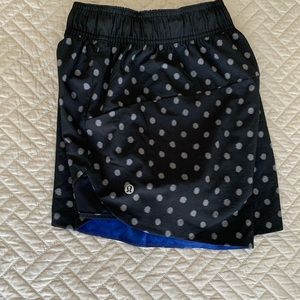 Lululemon Size 6 Reversible Shorts